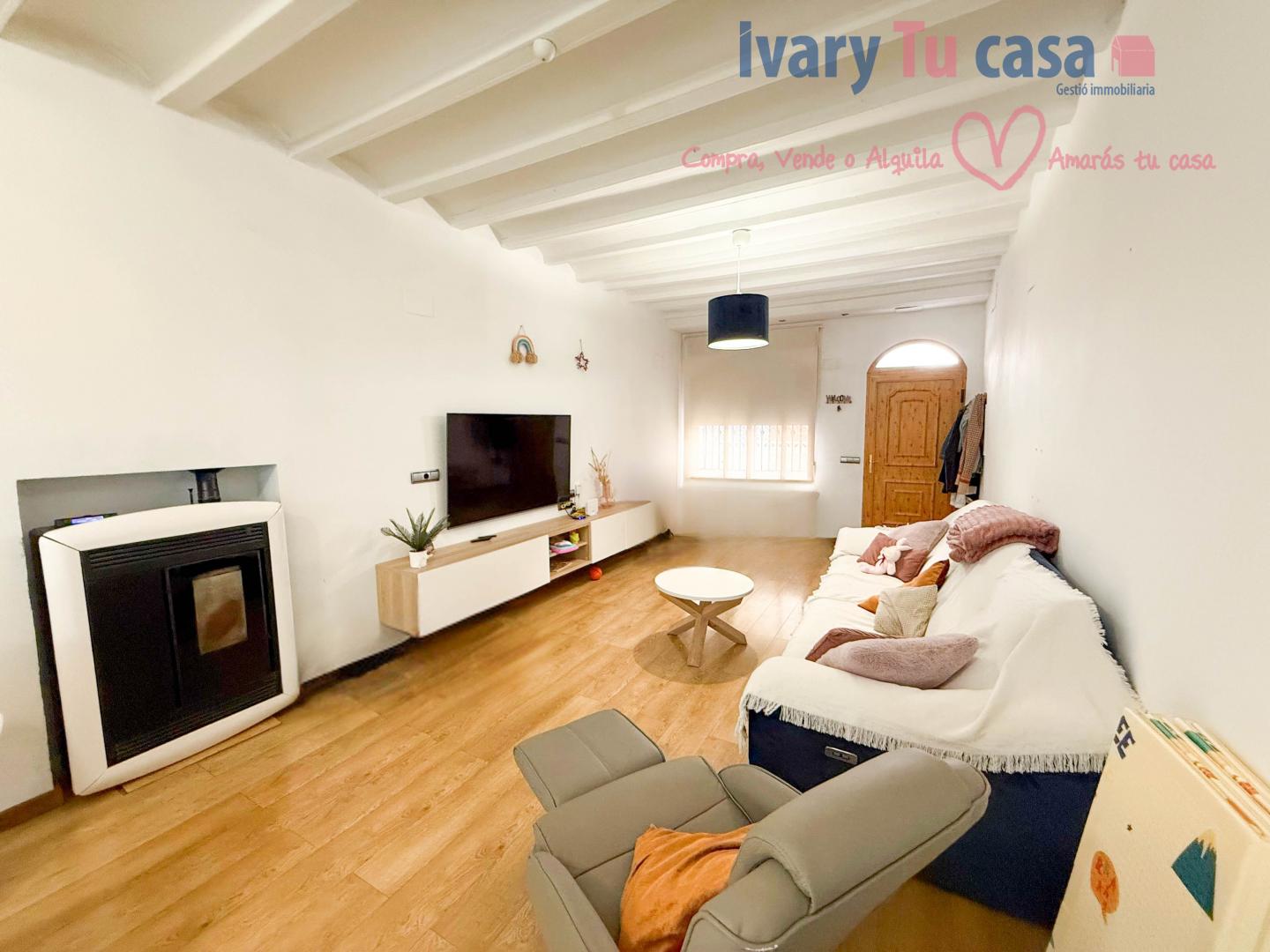 Foto Salon Casa enronda magdalena Castellón