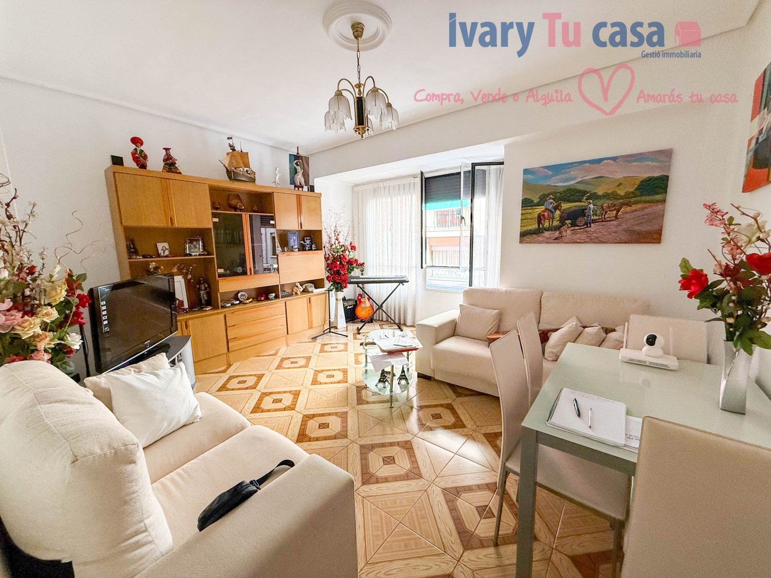 Foto Salon -Piso zona estes Castellón