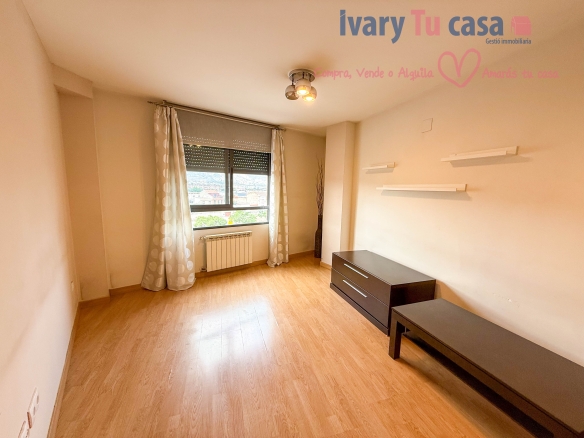 Foto Salon -Piso en zona Norete Castrellon